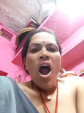 sonam15884 (F young) - Family reunion