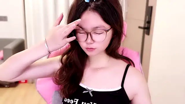 美女tiantian-vvv在线直播