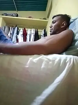 UnreadyChutzpa webcam