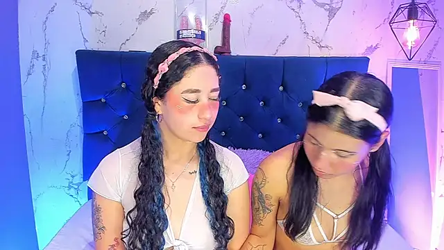 Dakotaa_Johnson webcam