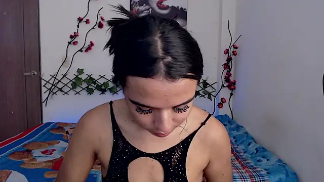 Candyy_doll__ webcam