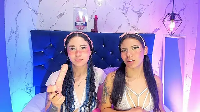 Dakotaa_Johnson webcam