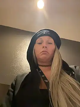 babii_nova (G milf) - Get naked🙀