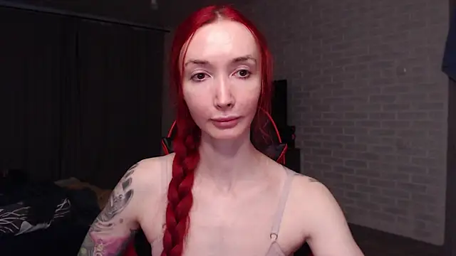 Roxy_Silver webcam