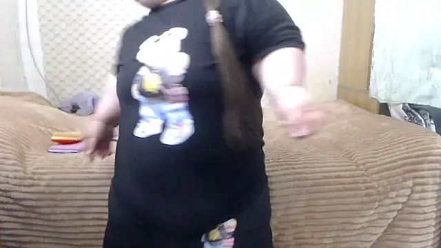 Janiffer_MiMi webcam