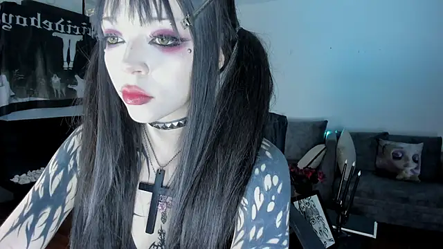 Zombieeporcelainex webcam