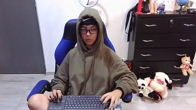 thomascooper7 webcam