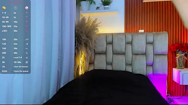 whitney_white_ webcam