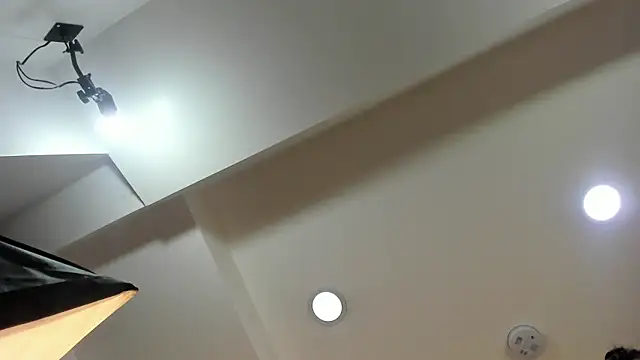 kate_morgann (F teen) - open ass and pussy with both hands