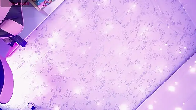 _Alexaavandercloude webcam