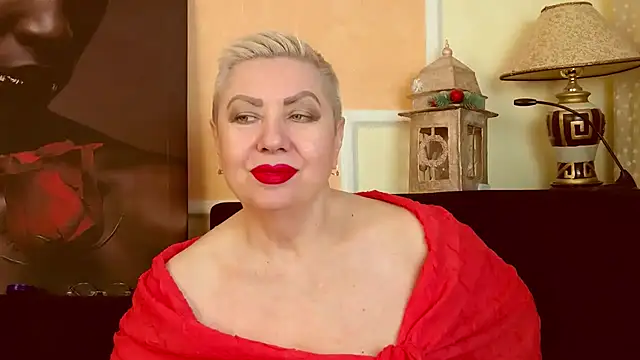 ladyposh - LadyPosh's free webcam - UK Sex Cams