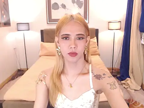 PreciousAmore webcam