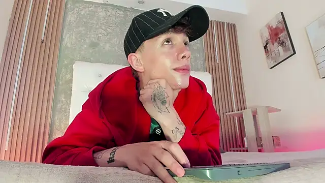 Tomy_Rox live sex cam