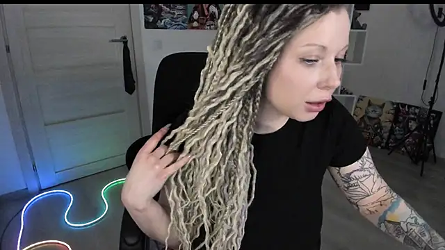 HoneySallyMoore webcam