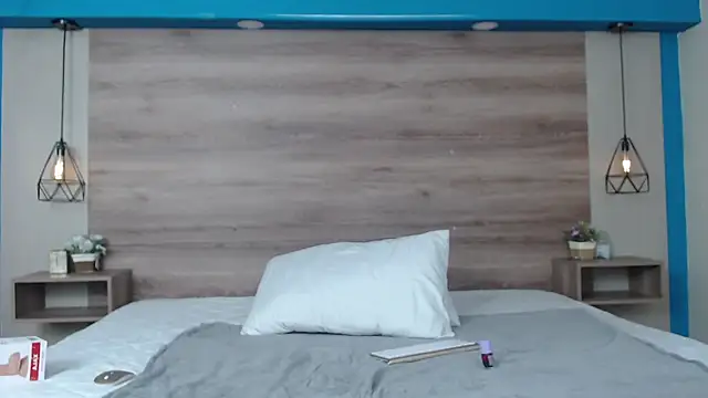 Lili_Lavander webcam