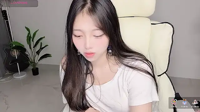 美女Yukiy8877在线直播