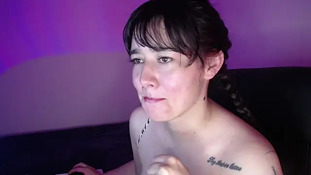 NewAgatha_Bolton webcam