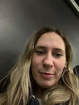 M1ssyk1ssy Stripchat cam model