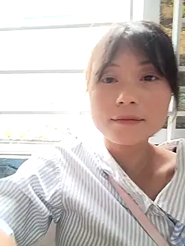 linda_bae00 Stripchat cam model