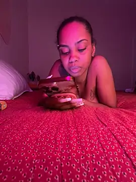 TheRealOshunQueen Stripchat cam model