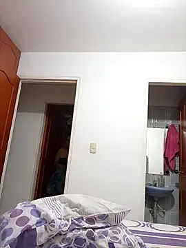 charlotte_milf30 Stripchat cam model