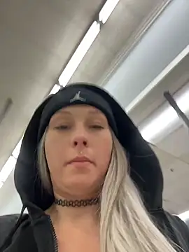 babii_nova (G milf) - Get naked🙀