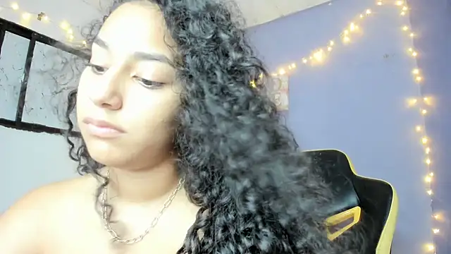 emily_stars1 - Emily_stars1's free webcam - UK Sex Cams