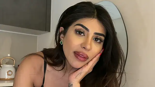 ArabicBarbie webcam