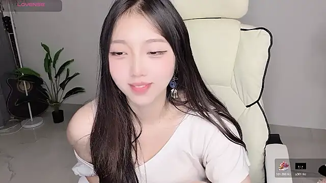 美女Yukiy8877在线直播