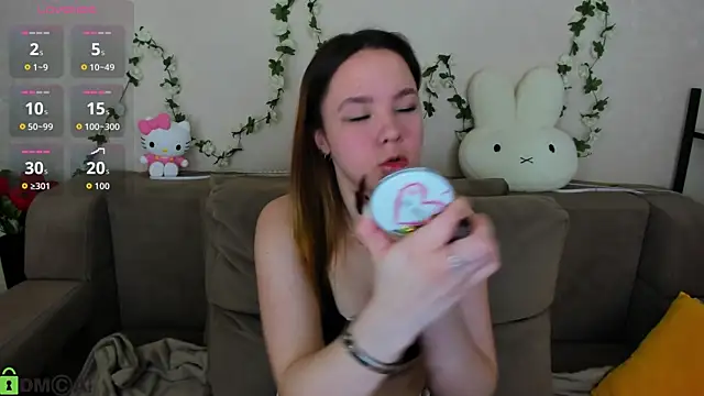 Lori_Bllossom webcam