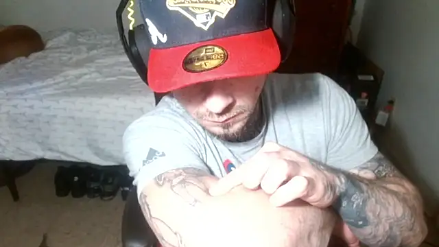 daddy_kane8--- - DADDY_KANE8---'s free webcam - UK Sex Cams