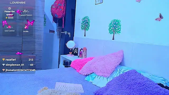 emily_cooper_t webcam