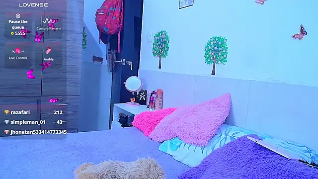 emily_cooper_t webcam