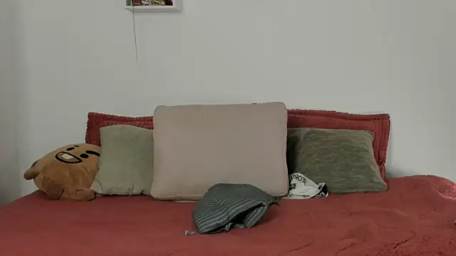 Ezzio_Scolaro webcam