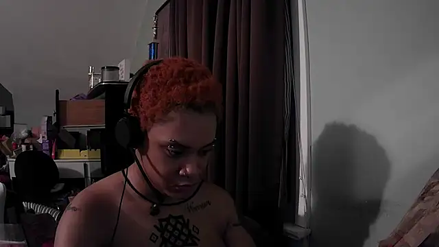 nickytheehawtie webcam
