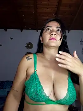 alison_villalobo webcam