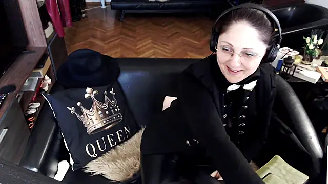 imperatriza - Imperatriza's free webcam - UK Sex Cams