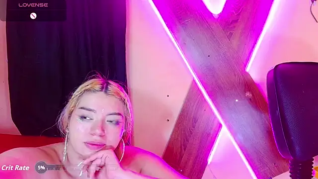 Mrblackpetiteblonde2 webcam
