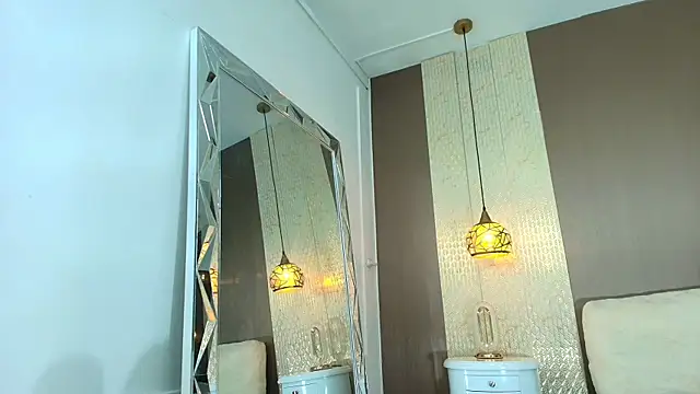 Tiifany_Baker webcam