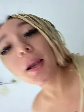 alaia_princess webcam