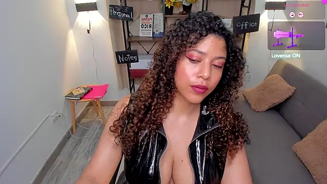 Lilybrunette_ webcam