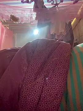 Girlsexxy-excitef webcam