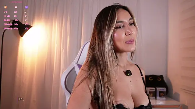 ashley2004_x (F young) - Dildo + domi on clit