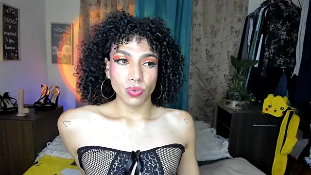 Angel_White25 webcam