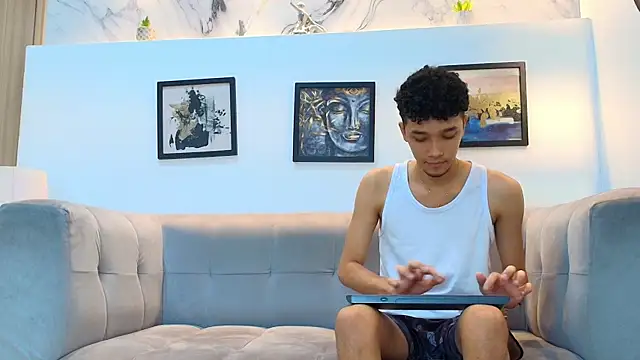 YOUNG_BOYS_HELL webcam