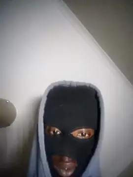 BhutiYangchaza69 webcam