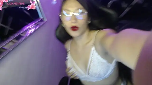Queen_Jen_v webcam