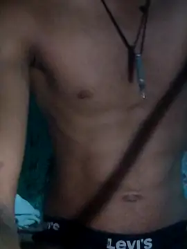 rocky_play_boy_ webcam