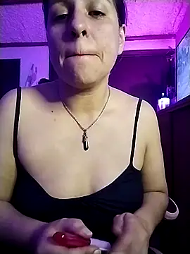 LucifernandaSw webcam