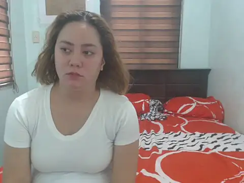 Hello_Kiffy69 webcam